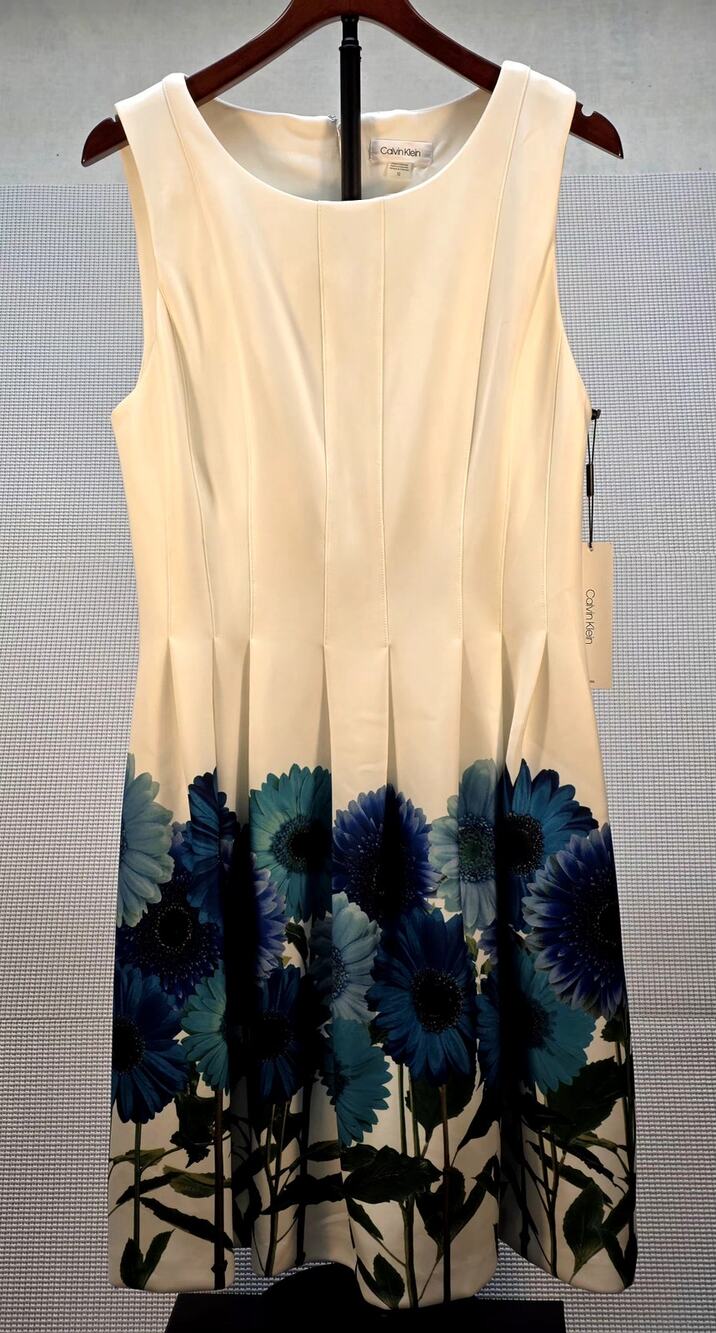 NWT Calvin Klein Size 12 White Sleeveless Dress Blue Daisy Floral Border Print